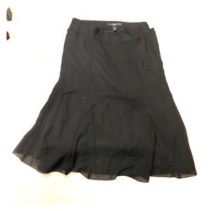 H&M Black Flared skirt (NWT)